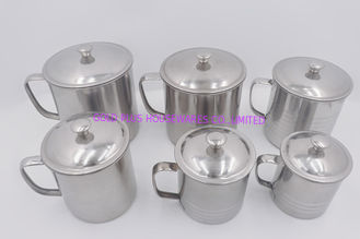 China la taza de acero de la cerveza del metal del agua potable del 10cm modifica la taza clásica del logotipo para requisitos particulares con la tapa proveedor