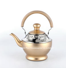 China el color de oro de acero inoxidable del kettlel del agua del té del stovetop del artículos de cocina 1.5L vierte sobre caldera del agua del café que silba proveedor