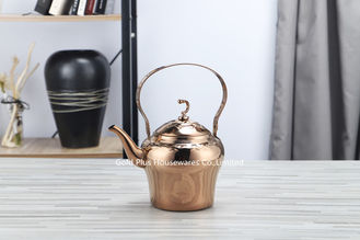 China 1L.1.5L, pote largo del café de la manija del diseño 2L del hogar de la caldera especial del agua subió la tetera irrompible de acero del metal del color oro proveedor