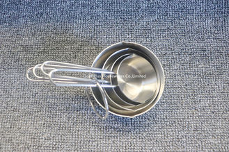 China La cuchara de acero inoxidable resistente de los artilugios de la categoría alimenticia que cuece con los apretones lineares duplica el sistema polaco de las cucharas dosificadoras y de las tazas proveedor