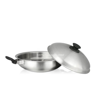 El Cookware fijó la cacerola de acero inoxidable antiadherente del wok de los 36cm con los wok de acero del sofrito de la reina del metal abovedado de la tapa proveedor